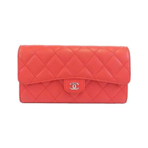 CHANEL Red Wallet